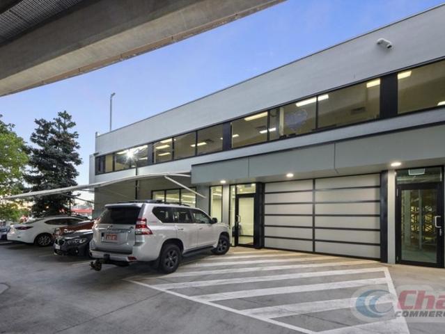 Office for rent in Toombul, Queensland