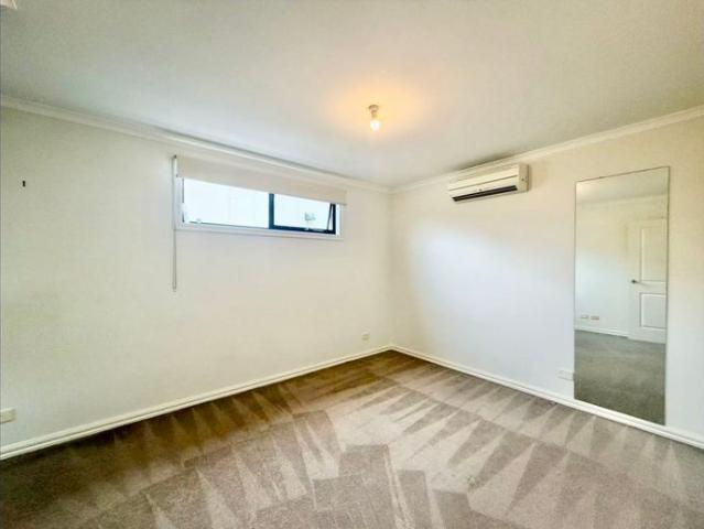 Townhouse for rent in Camerons Creek, Victoria