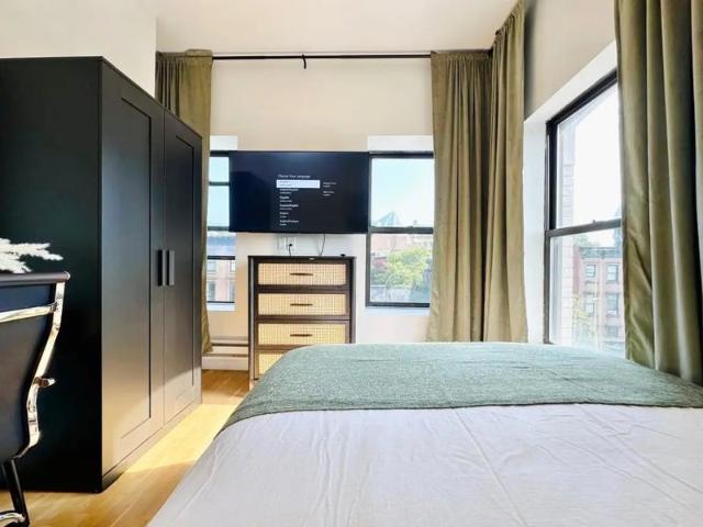 Room for rent in Clinton Hill, New York