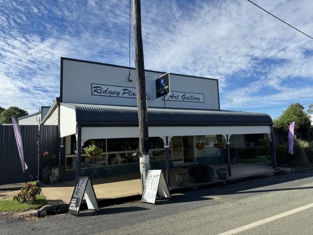Retail for rent in Bancroft, Queensland