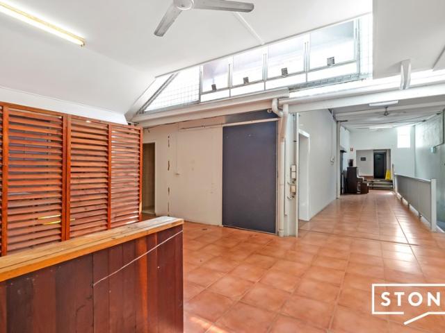 Retail for rent in Kuranda, Queensland