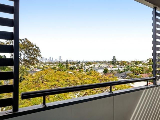 Townhouse for sale in Toombul, Queensland