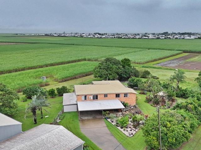 Cottage for sale in Marian, Queensland