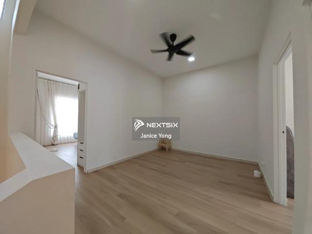 Shop for rent in Country Heights Damansara, Kuala Lumpur