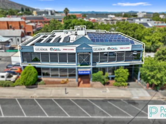 Office for rent in Tamworth