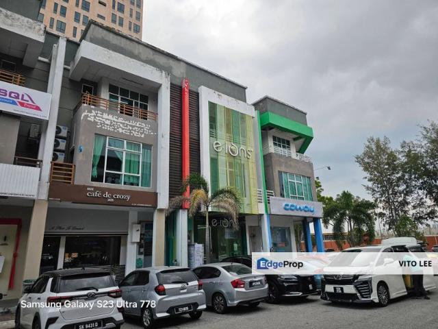 Shop for rent in Malaka