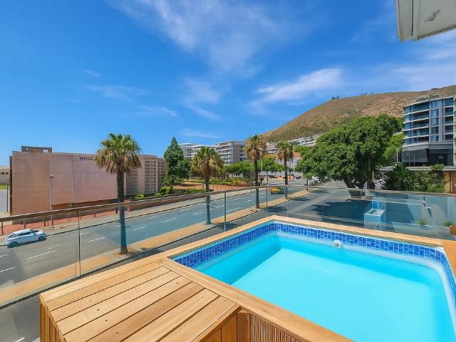 Apartment for sale in Cape Town, Western Cape