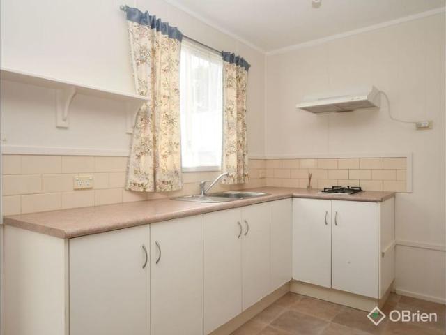 Granny Flat for rent in Lakes Entrance, Victoria