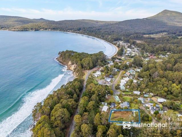 Land for sale in Adventure Bay, Tasmania