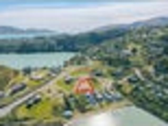 Land for sale in Little Akaloa, Canterbury