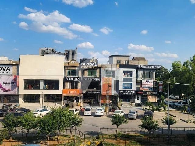 Building for sale in Islamabad