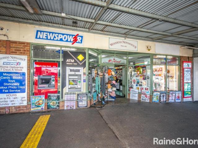 Retail for sale in Woodend, Victoria