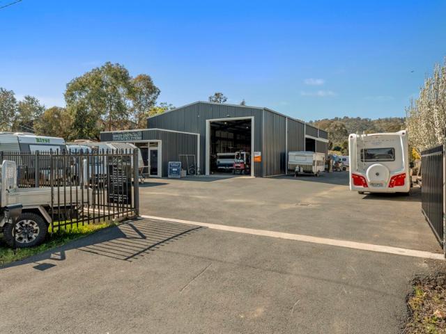 Warehouse for sale in Euroa, Victoria