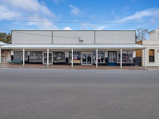 Office for sale in Casterton, Victoria