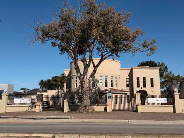 Commercial for sale in Port Elizabeth, Eastern Cape