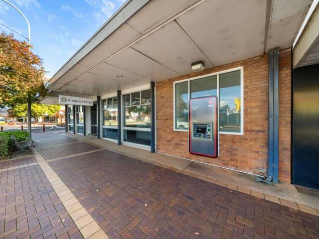 Office for sale in Pittsworth, Queensland