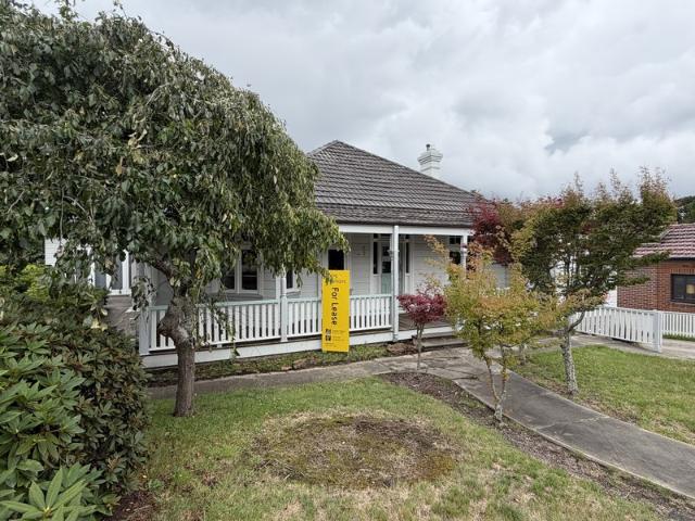 Retail for rent in Blackheath, New South Wales