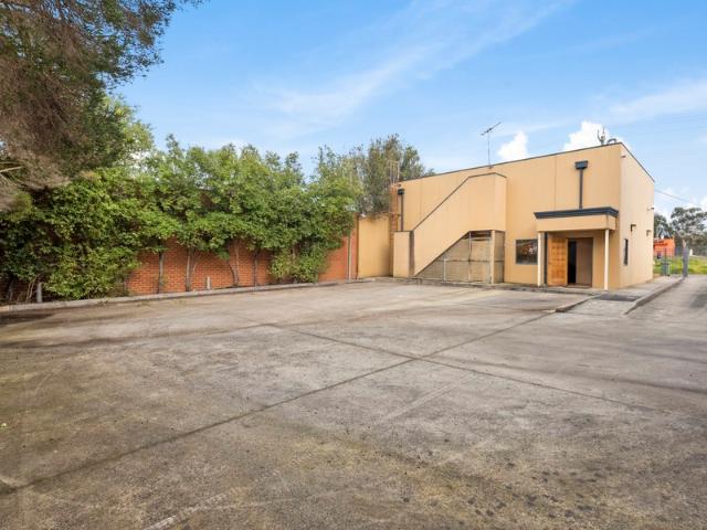 Warehouse for sale in Camerons Creek, Victoria