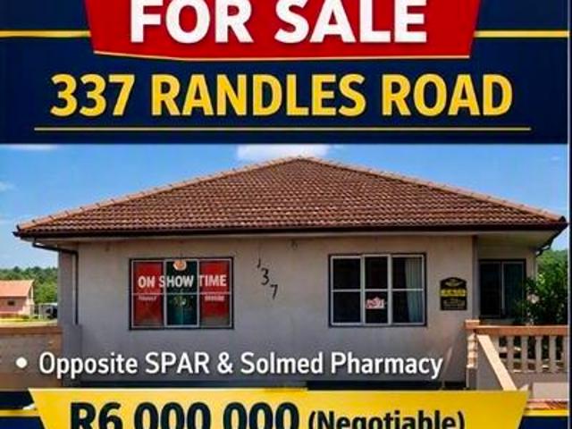 Commercial for sale in Seaview, Kwazulu-natal