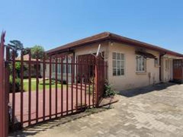 Commercial for sale in Alberton