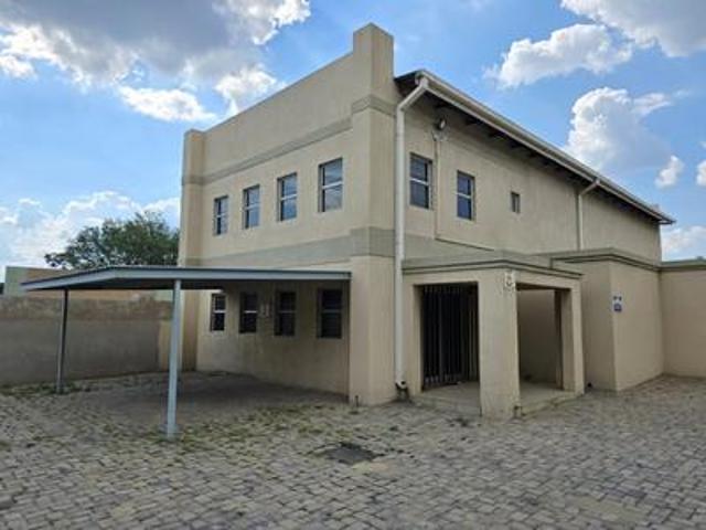 Commercial for rent in Oranjeville, Free State