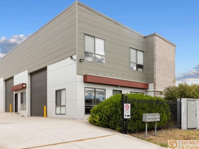 Warehouse for sale in Queanbeyan, New South Wales
