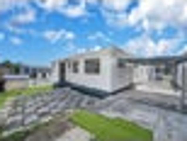 House for sale in Hillsborough, Oroua County