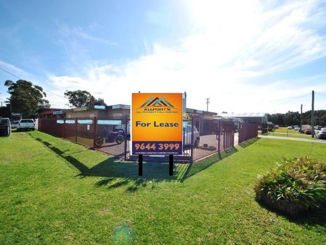 Warehouse for rent in Oak Flats Dc, New South Wales