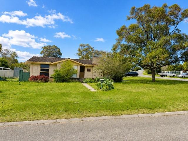 House for sale in Hamilton Hill, Western Australia