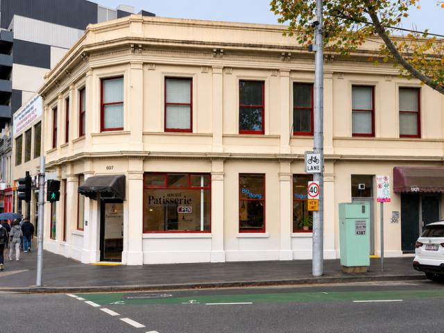 Retail for rent in Melbourne