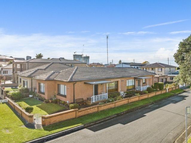 House for sale in Wollongong West, New South Wales
