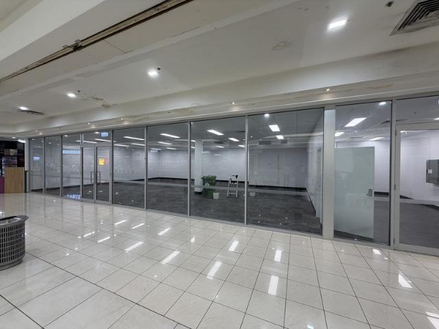 Retail for rent in Toombul, Queensland