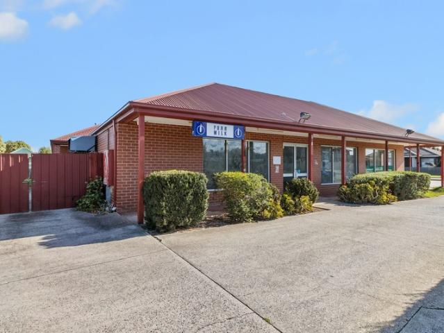 Retail for rent in Camerons Creek, Victoria