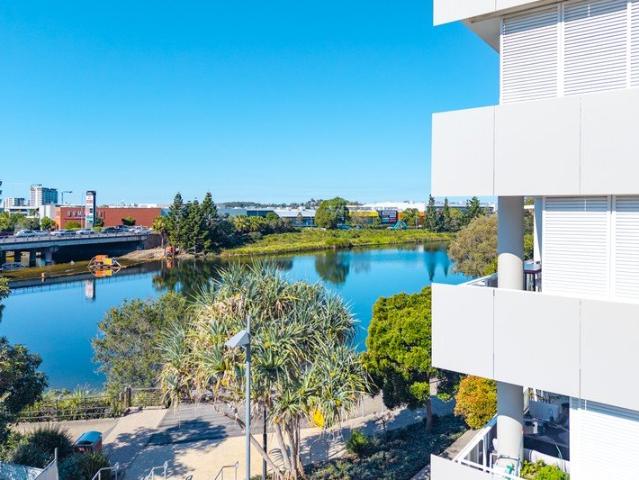 Apartment for sale in Kings Creek, Queensland