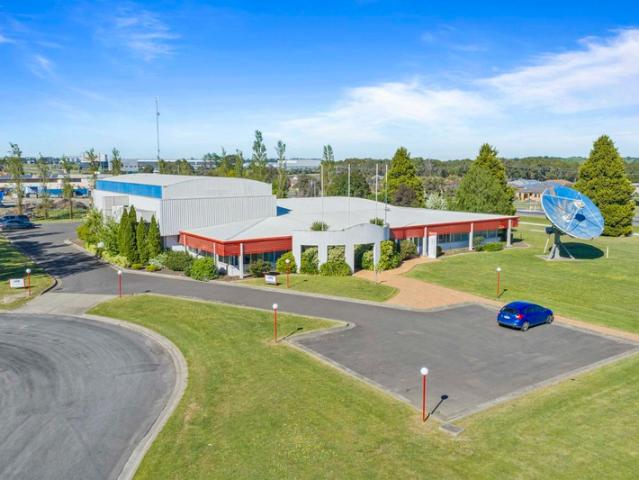 Office for sale in Mitchell Park, Ballarat