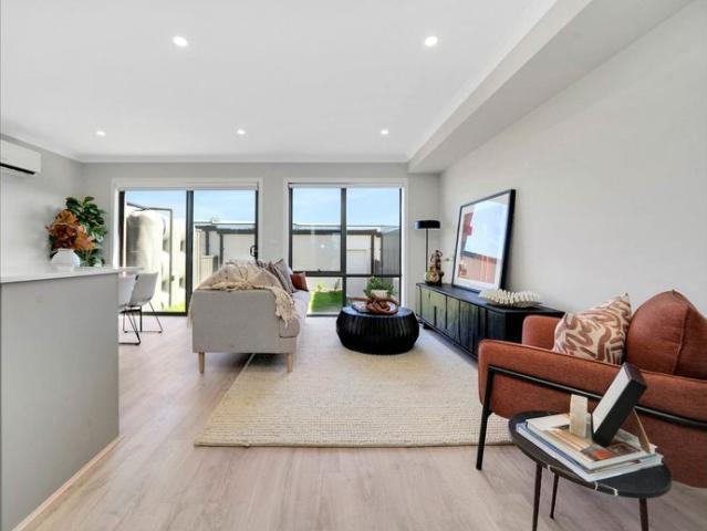 Townhouse for rent in Camerons Creek, Victoria