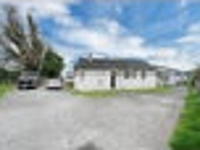 House for sale in Oroua County