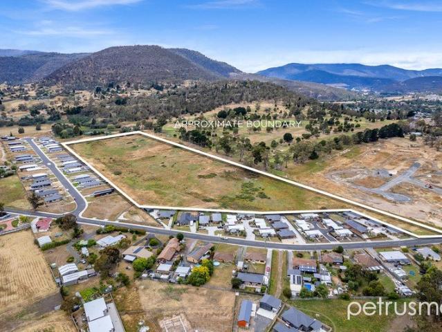 Land for sale in New Norfolk, Tasmania