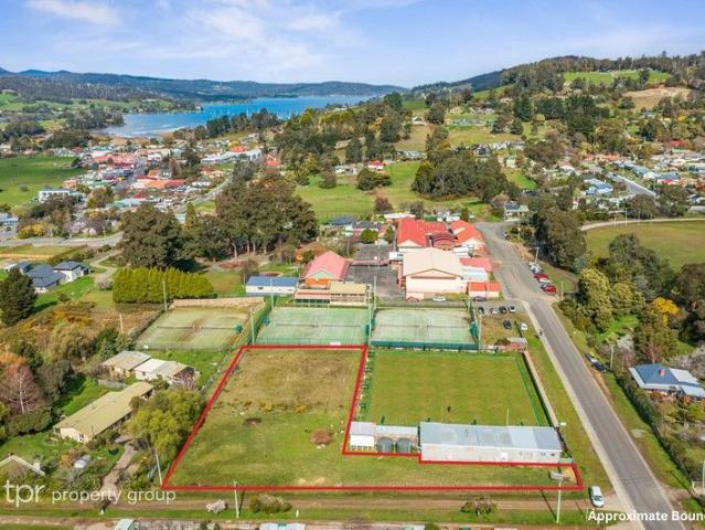 Land for sale in Cygnet, Tasmania