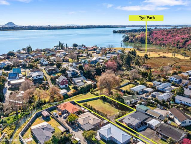 Property for sale in Omokoroa, Bay Of Plenty