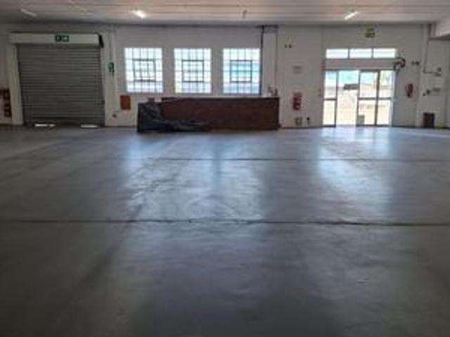 Commercial for rent in UMhlathuze Municipality, Kwazulu-natal