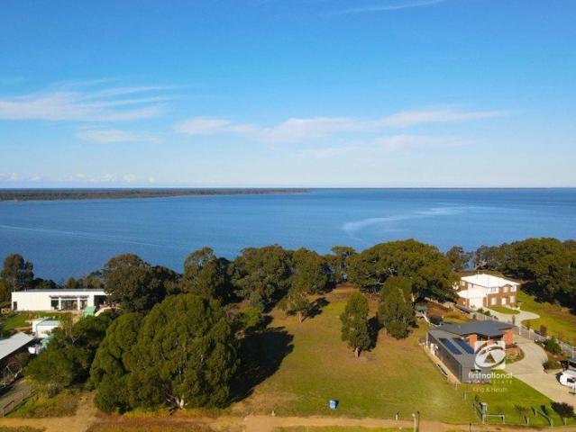 Land for sale in Victoria