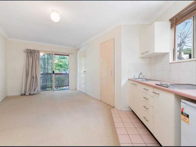 Apartment for rent in Toombul, Queensland
