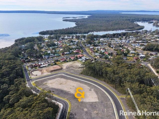 Land for sale in Sussex Inlet, New South Wales