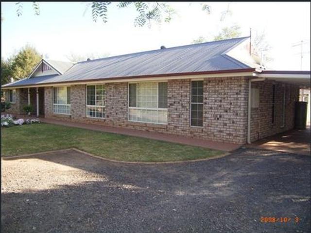House for rent in Highfields, Queensland
