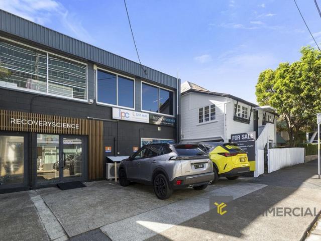 Office for sale in Toombul, Queensland