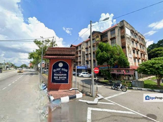 Condominium for sale in Malaka