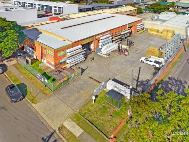 Warehouse for rent in Sydney, New South Wales