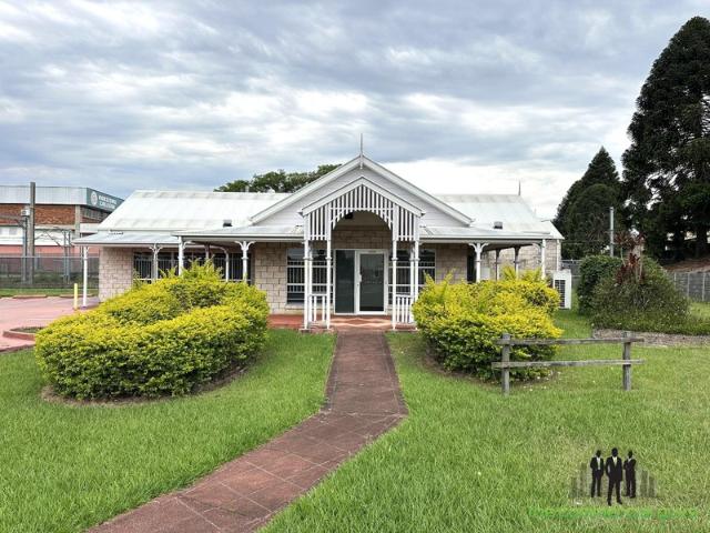 Office for rent in Toombul, Queensland