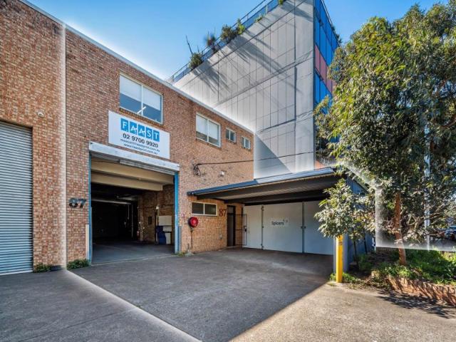 Warehouse for rent in Mascot, Sydney